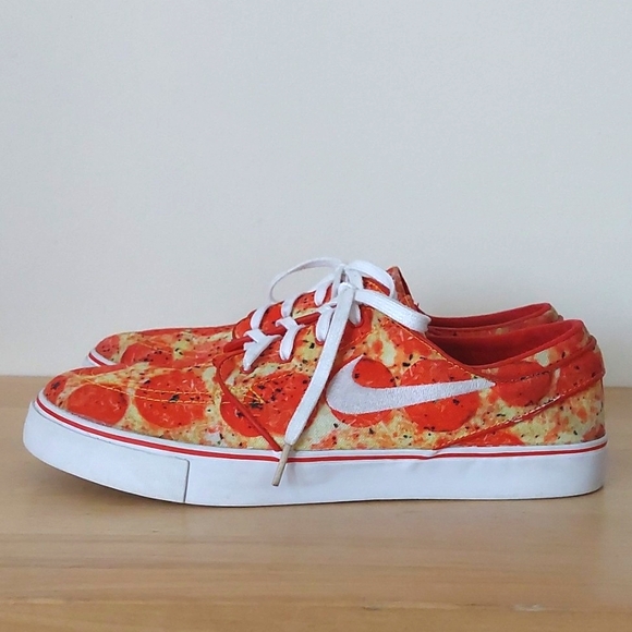 Nike SB Stefan Janoski x Skate Mental Pepperoni Pizza sneakers - Picture 1 of 14